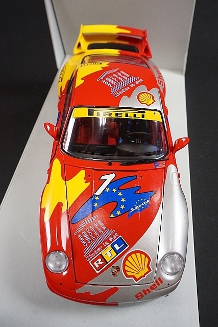 Ut Models Utモデル 1 18 Porsche ポルシェ 911 Rs ポルシェカップ ドイツ 1995 1 V I P Car レーシングカー 売買されたオークション情報 Yahooの商品情報をアーカイブ公開 オークファン Aucfan Com