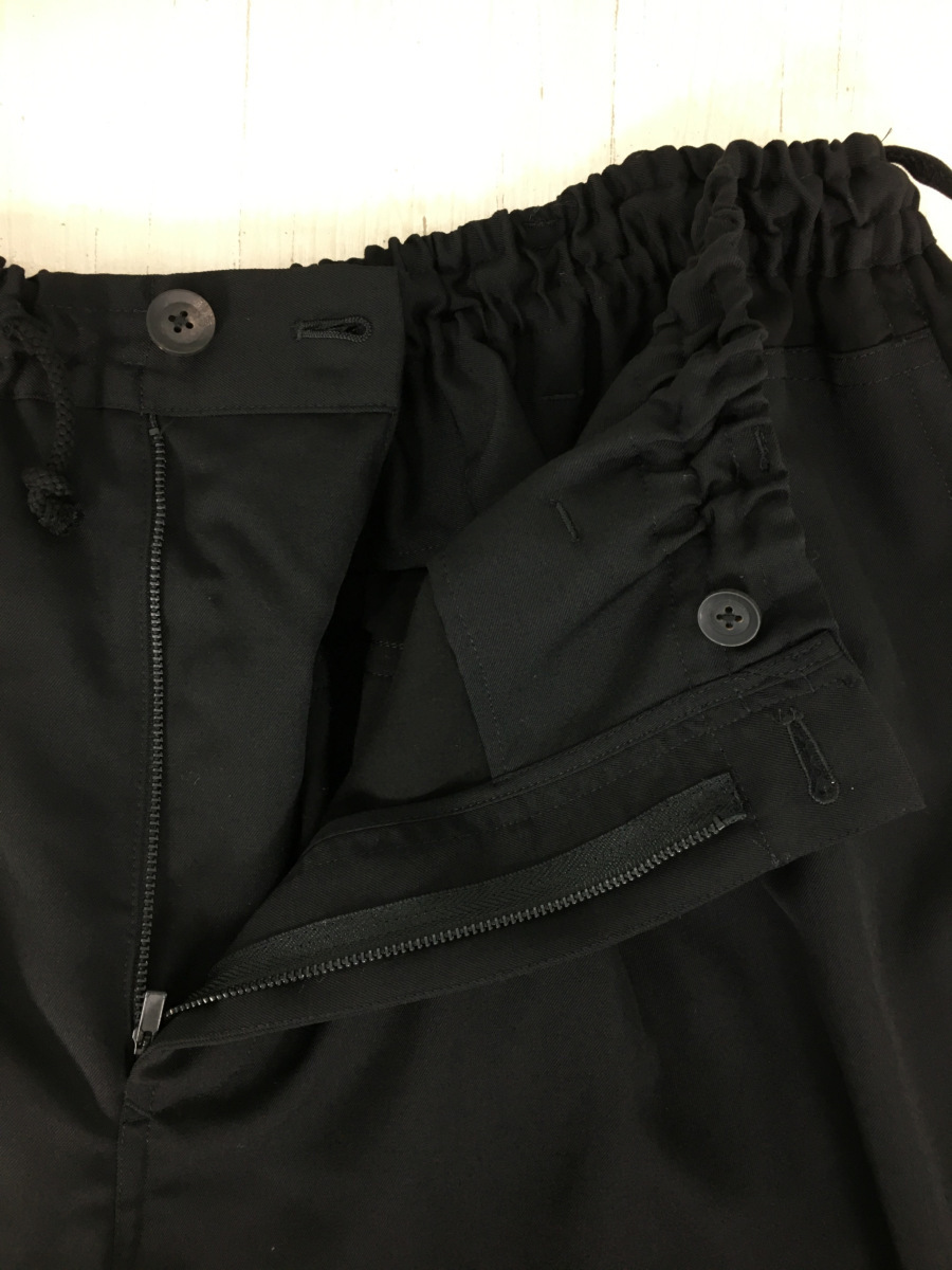 yohji yamamoto POUR HOMME◆19SS/ショートパンツ/3/ウール/BLK/無地/HH-P95-100/イージーパンツ/デザイナーズ yohji yamamoto POUR 0 レイヤードパンツ PANTS｜THE