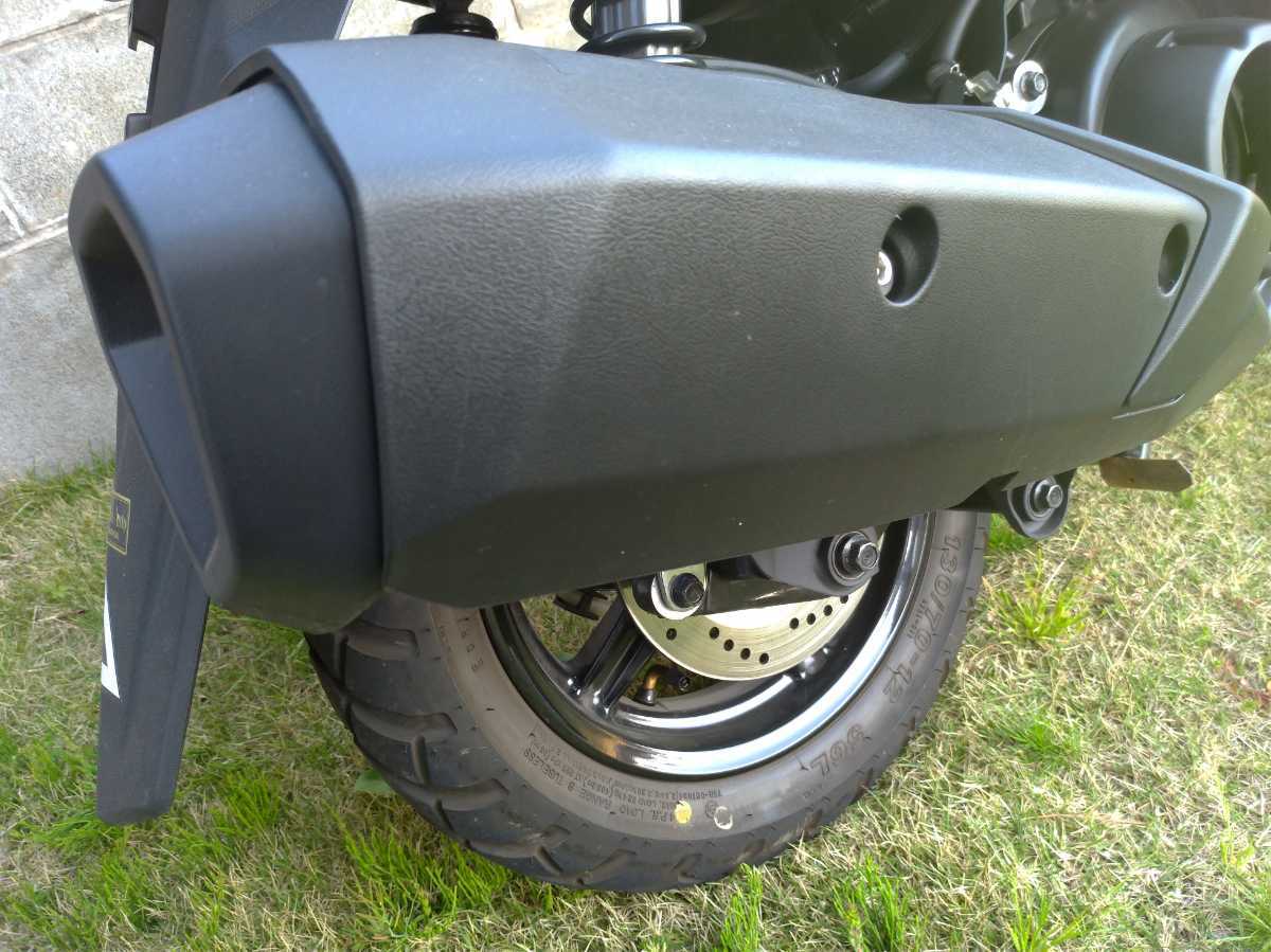 投稿詳細｜MOTOCLE BWS125(ビーウィズ)（黄）&frasl;ヤマハの新車・中古バイクを探すなら BW'S125 ヤマハ YAMAHA 新車 BWsR外装取付車(店頭在庫有)(1台限定特別色 BW'S | - ビーウィズ125 ヤマハ（YAMAHA） WEB – 遊び心”を刺激する125スクーター、BW'S125に新色を追加 ヤマハ「BW'S125」の2020年モデルはクロスオーバーテイストの新色を