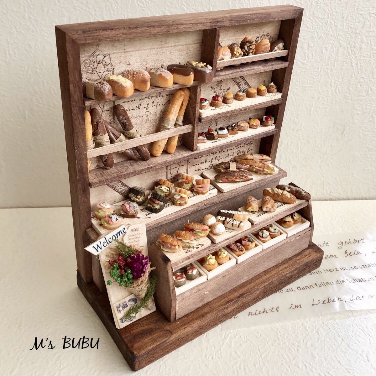 ミニチュア ドールハウス ベーカリーsサイズ ミニチュアフード ハンドメイド 樹脂粘土 カントリー雑貨 ドールハウス 売買されたオークション情報 Yahooの商品情報をアーカイブ公開 オークファン Aucfan Com