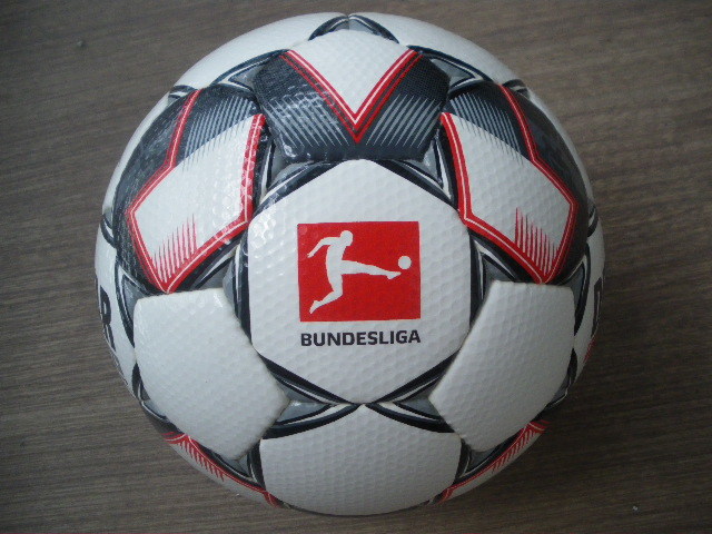 FIFA Quality Pro DERBYSTAR BRILLANT Bundesliga ブンデスリーガ