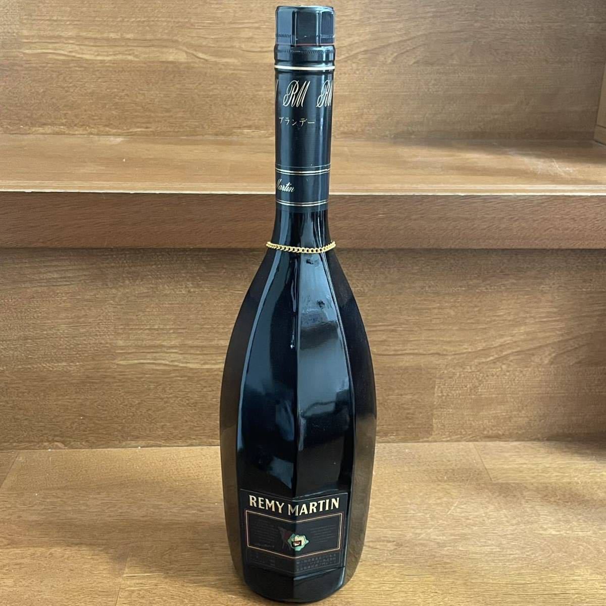 U11未開封REMY MARTIN レミーマルタン CLUB de REMY MARTIN 700ml