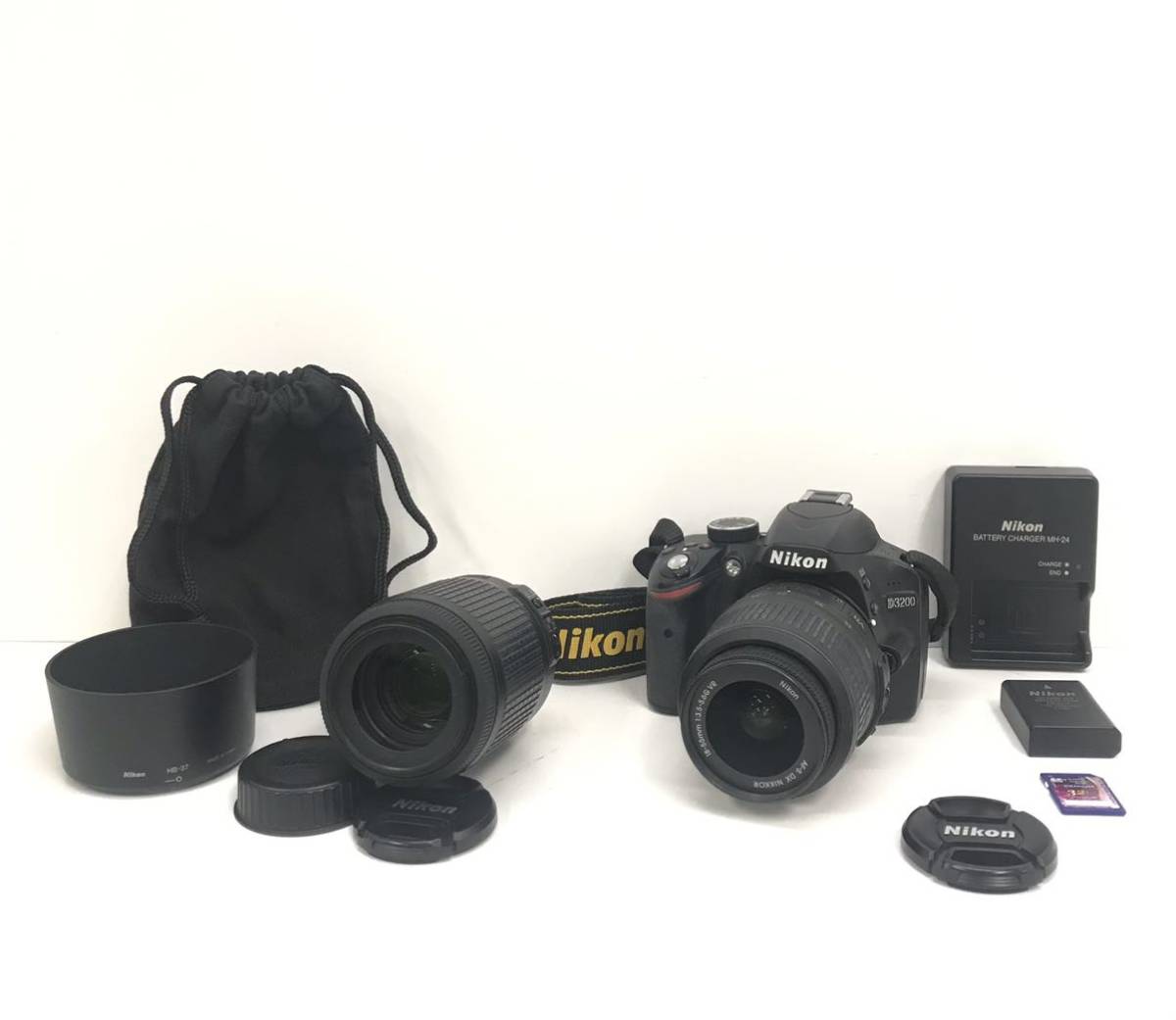 ニコン Nikon D3200 一眼レフ デジタルカメラ 200mmダブルズーム