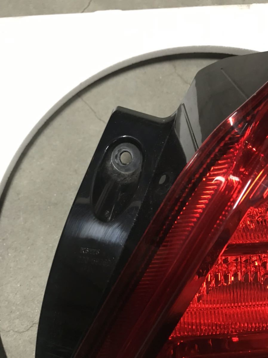 スイフト ZC83S 右 2026年最新Yahoo スズキスイフト(ZC83S)右テール
