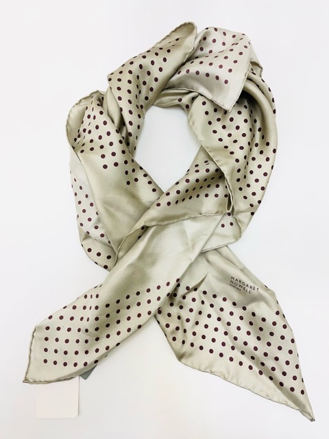  H04537 マ－ガレットハウエル MARGARET HOWELL HOUSEHOLD GOODS シルク100％ ドット 大判スカーフ F グレージュ系(マーガレット・ハウエル)｜売買されたオークション情報、yahooの商品情報をアーカイブ公 その他