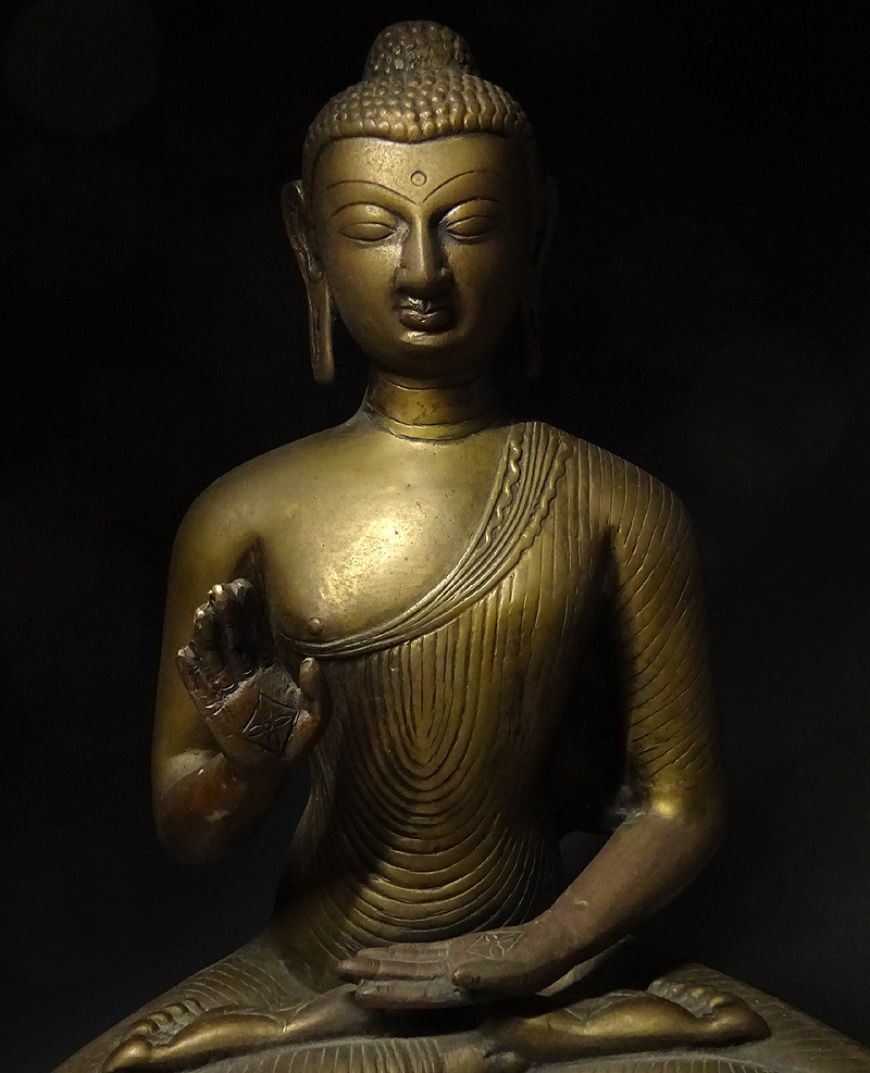 緑屋i□ 中国古玩 銅製 チベット仏 釈迦如来像 仏像 唐物 時代物 仏教