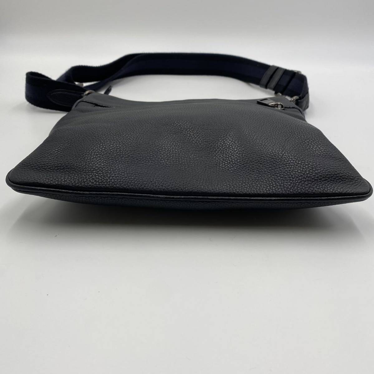 15 【美品】 コーチ COACH ショルダーバッグ サコッシュ ボディバック クロスボディ バワリー 肩掛け 斜め掛け ブラック 黒 レザー 革 ショルダーバッグ サコッシュ COACH COACH(コーチ) ターンロック ヌメ革