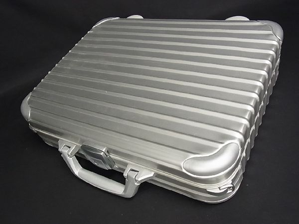 最終 値下げ RIMOWA アルミニウム アタッシュケース リモワ スーツケース RIMOWA アルミニウムアタッシュケース 最終 値下げ RIMOWA