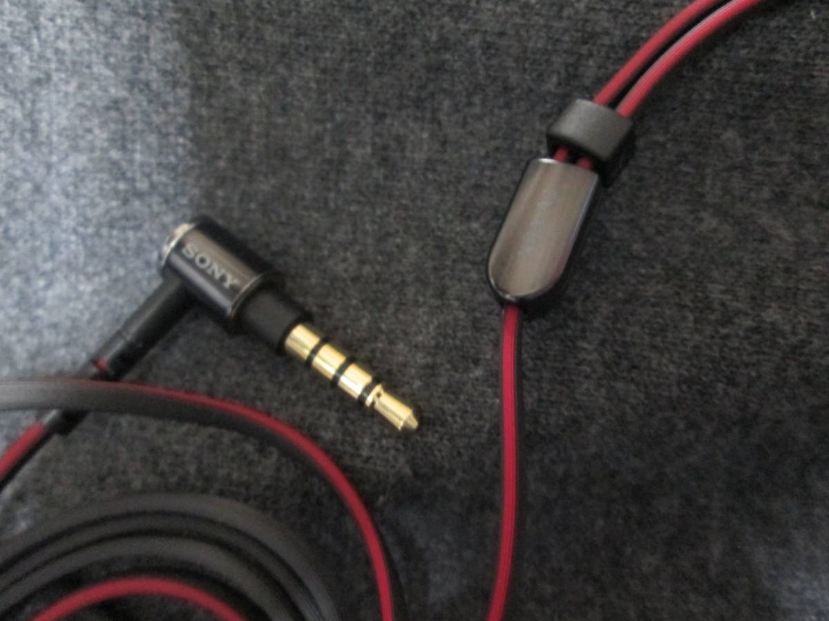 ソニーSONY密閉ハイブリッドイヤホンXBA-A2中古、元箱もあり、但し