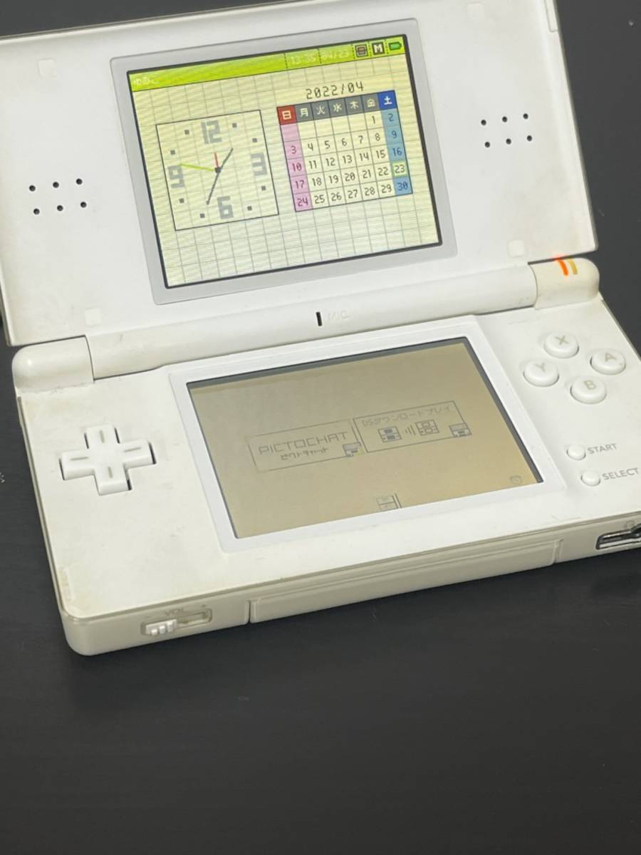 Nintendo 任天堂 Ds Lite 本体 白 品 通電確認済み Ds Lite 売買されたオークション情報 Yahooの商品情報をアーカイブ公開 オークファン Aucfan Com