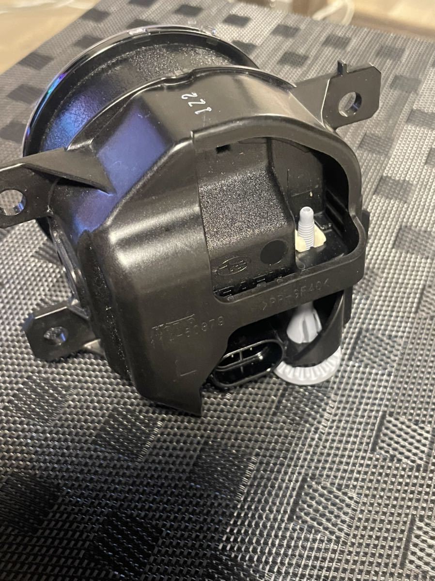 SUBARU アウトバック BT5純正フォグランプ左右セットH4517FL100 - メルカリ