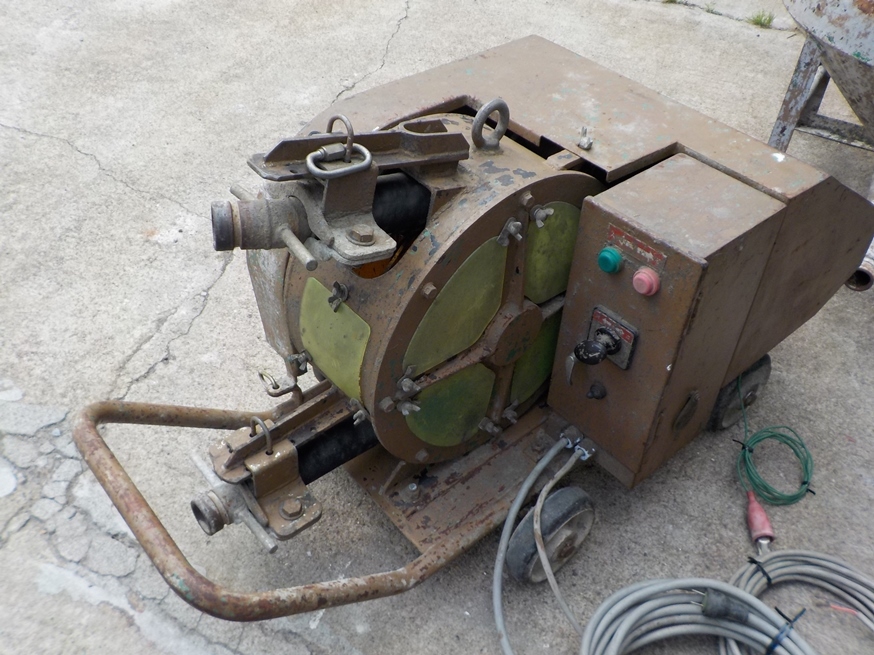 即決税込中古保証付大一テクノモルタルポンプ100V/200V兼用 0,75kw 