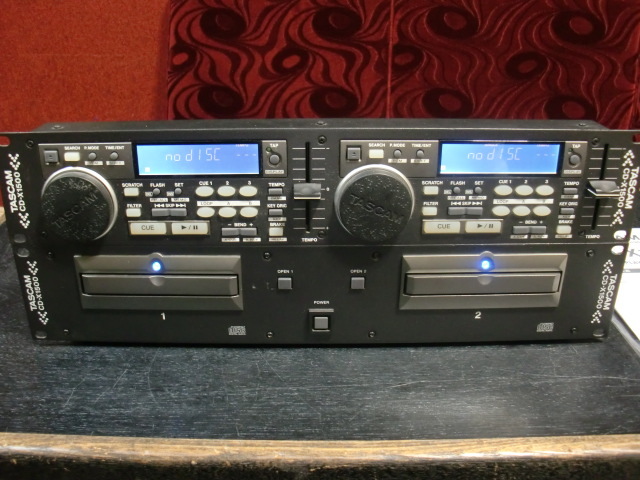 TASCAM CD-X1500 CD-X1500 TASCAM CD Vintage King CDプレーヤー