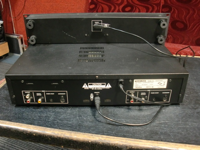 TASCAM CD-X1500 CD-X1500 TASCAM CD Vintage King CDプレーヤー
