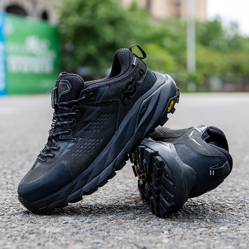 Hoka One One 防水 スニーカー ホカオネオネ 登山靴 KAHA LOW GTX