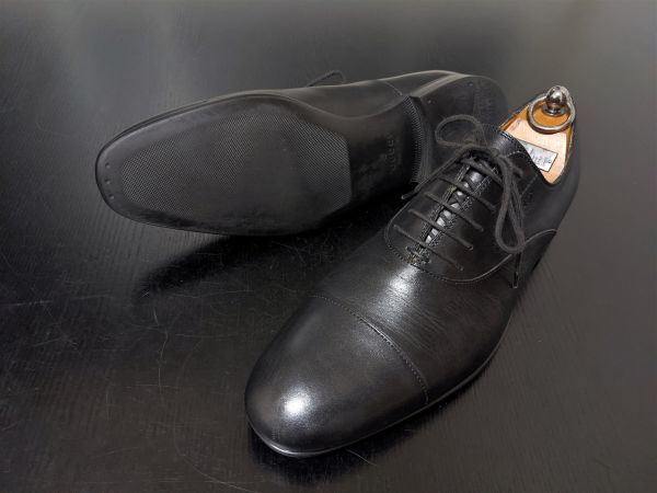 美品 グッチ 7 GUCCI ストレートチップ ソフトドレスシューズ 黒 604688 GUCCI グッチ ストレートチップ ブラウン ソフトドレスシューズ 0