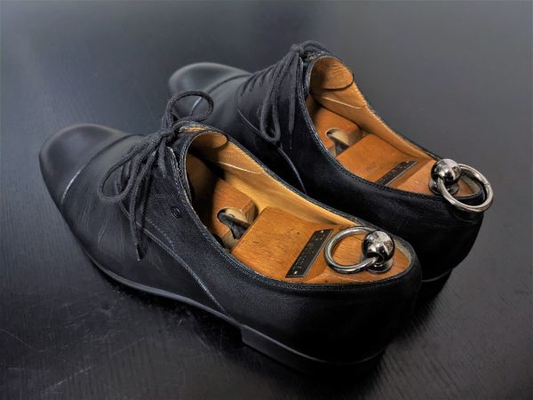 美品 グッチ 7 GUCCI ストレートチップ ソフトドレスシューズ 黒 604688 GUCCI グッチ ストレートチップ ブラウン ソフトドレスシューズ 0
