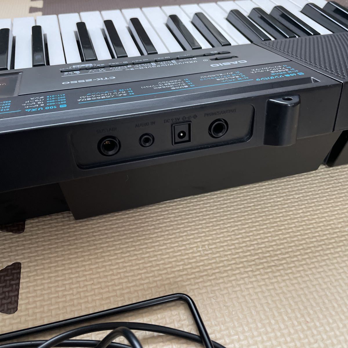 CASIO 電子キーボード カシオ CTK-2550 ピアノ 18年製(カシオ)｜売買