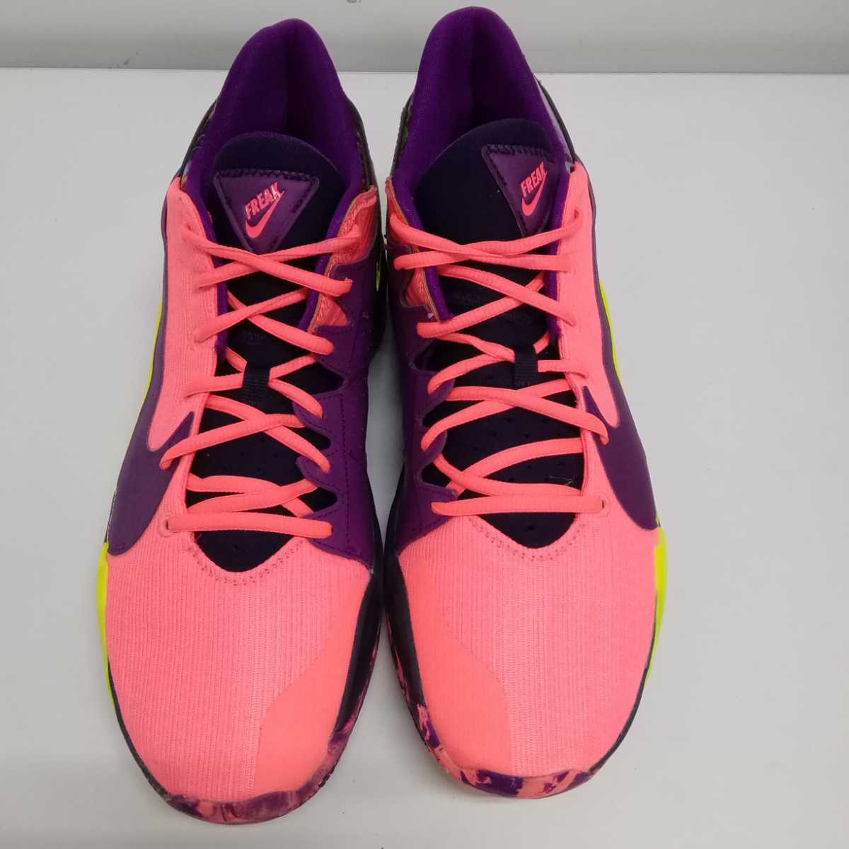 美品 NIKE ナイキ ZOOM Freak 2 ズームフリーク ブライトマンゴー 31cm 