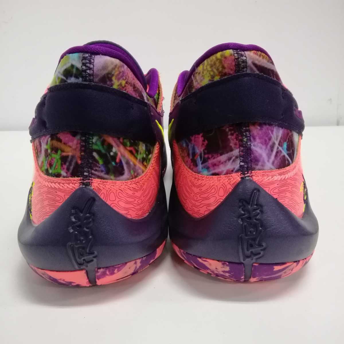 美品 NIKE ナイキ ZOOM Freak 2 ズームフリーク ブライトマンゴー 31cm 