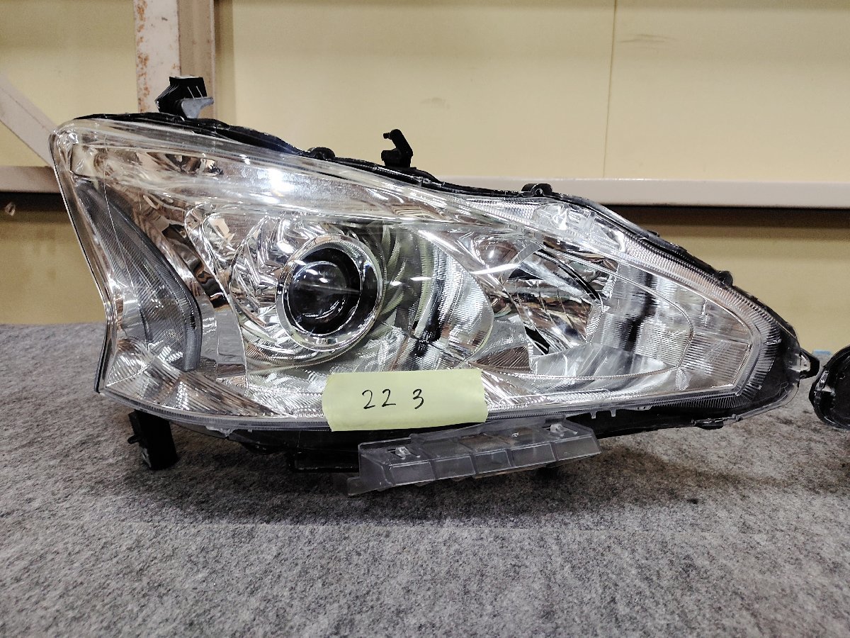 【美品】中古 L33 ティアナ ヘッドライト 左右 セット 後期 バラスト バルブ 付き 点灯OK 100 - 22217794【期間限定】管理:223