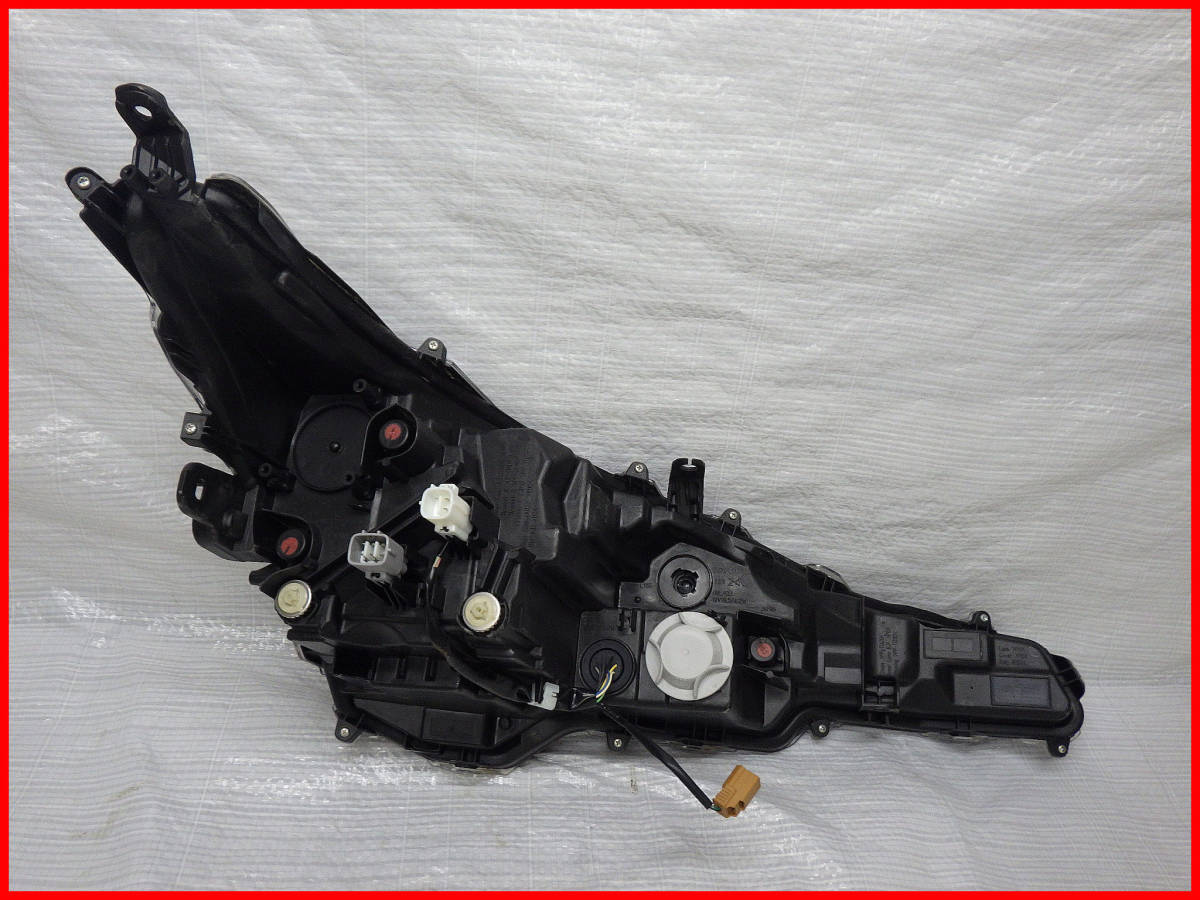 NRE210H NRE214H ZWE211H カローラスポーツ LED左ヘッドライト左ライト