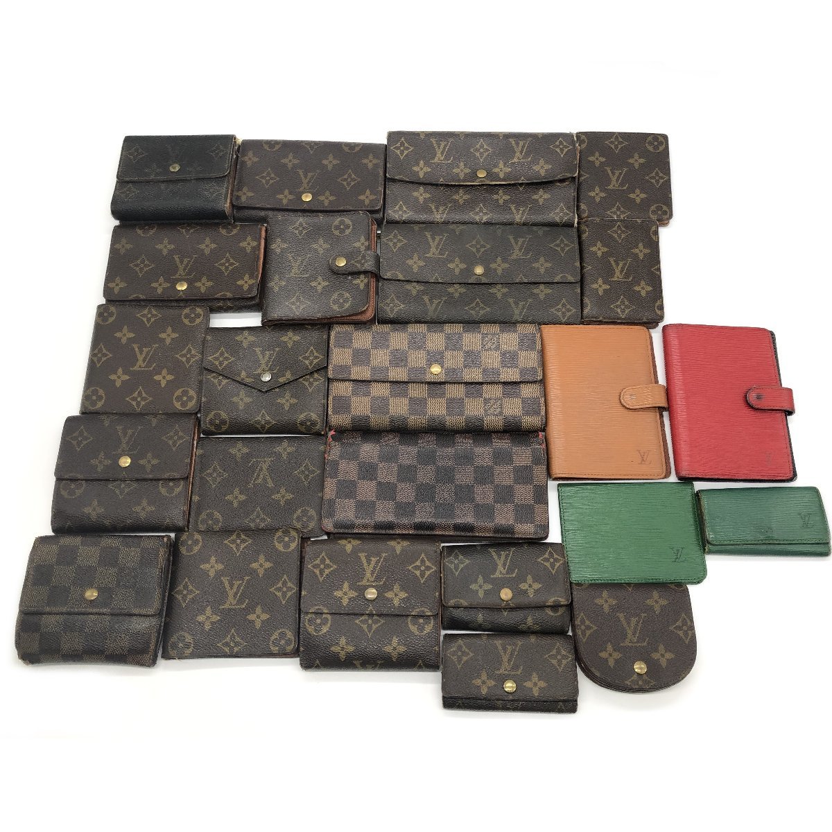 超激得，限定セール LOUIS VUITTON ルイヴィトン LV 財布 まとめ 24点セット モノグラム ダミエ エピ 長財布 札入れ 小銭入れ アジェンダ 手帳 カード(モノグラムライン)｜売買されたオークション情報、yahooの商品情 服飾小物