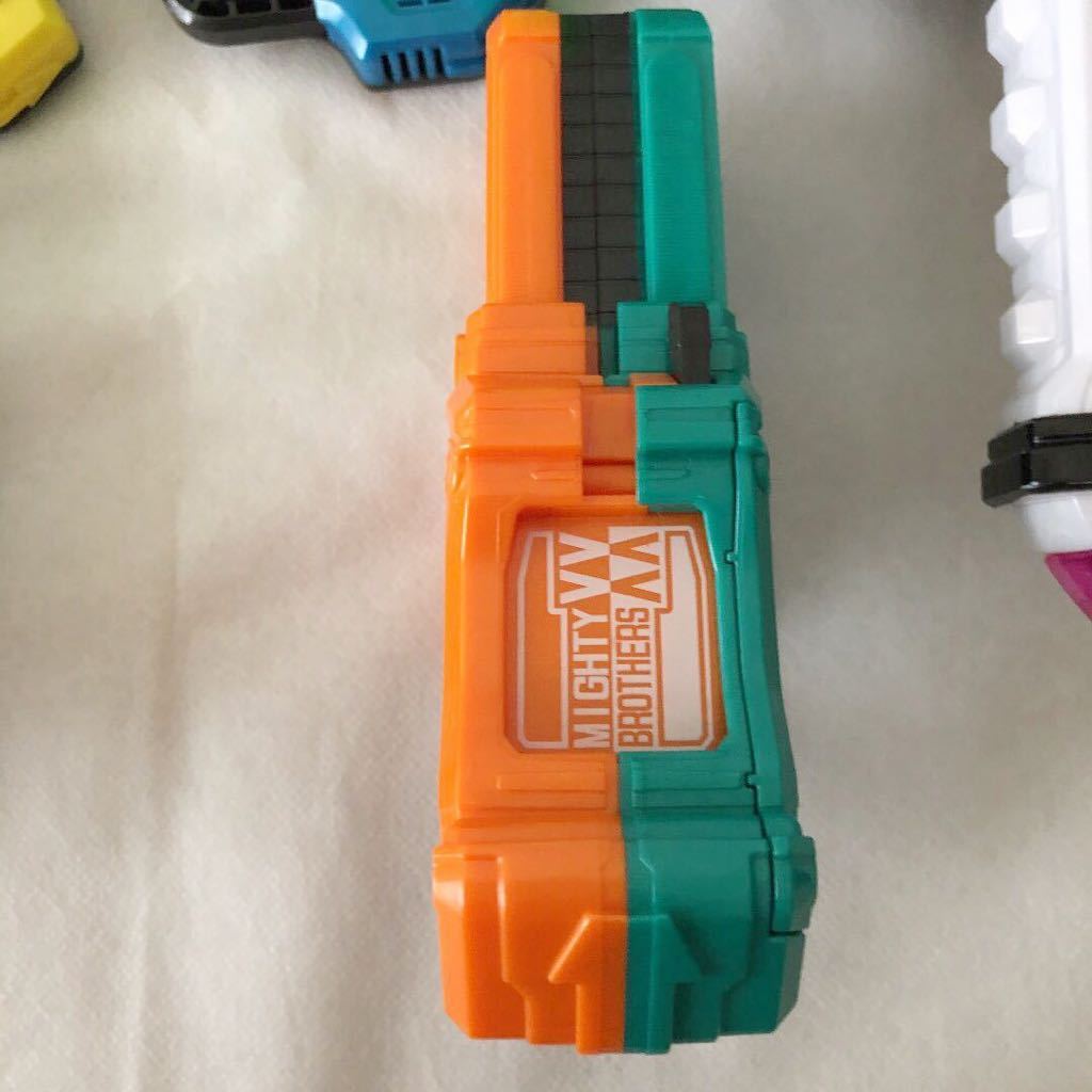 | 激打撃斬 仮面ライダーエグゼイド DXガシャコンブレイカー 商品情報 仮面ライダーおもちゃ ガシャコンブレイカー 仮面ライダー図鑑 東映 仮面ライダー Breaker DX Ex-Aid Rider Kamen &frasl;