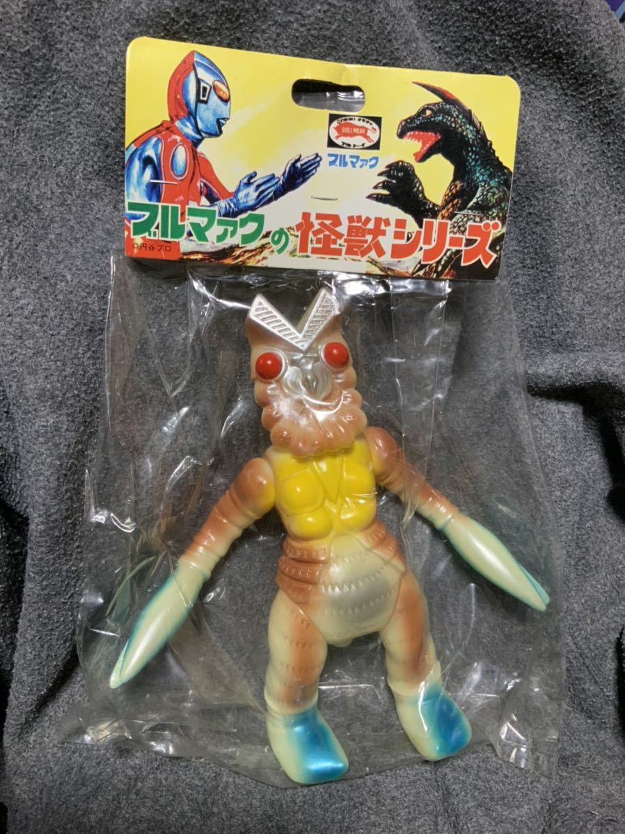 ブルマァク☆バルタン星人☆蓄光版☆ウルトラマン☆復刻版☆未使用品