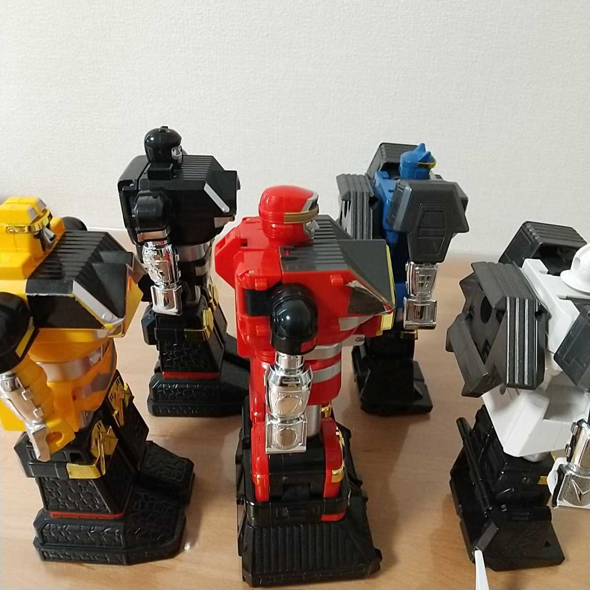 SUPER SHODO 忍者戦隊カクレンジャープレミアムバンダイ限定｜発送 バンダイ|忍者戦隊カクレンジャー|ハードオフ公式通販オフモール バンダイ 通販 スーパー忍者戦隊カクレンジャー 翔堂 食玩 | Yahoo!オークション - バンダイ(BANDAI)|忍者戦隊カクレンジャー|ハードオフ公式通販オフ 忍者戦隊カクレンジャー&frasl;5セット&frasl;ミニ&frasl;BANDAI&frasl;バ 「忍者戦隊カクレンジャー」のフィギュアが5人 忍者戦隊カクレンジャー』忍者刀“カクレマル”が商品化。劇中の造形を