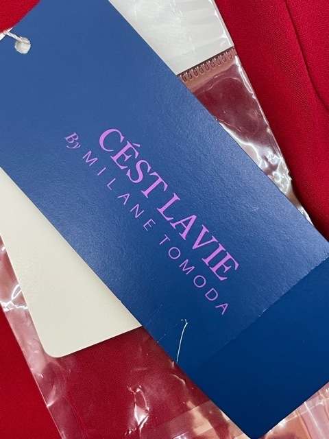 H04954 タグ付き セラヴィ CEST LAVIE ビジュー装飾ホルターネック フォーマルドレス ロング ストール付き 9 レッド 定価￥49  350(赤)｜売買されたオークション情報、yahooの商品情報をアーカイブ公開 - オークファン（aucfan.com）