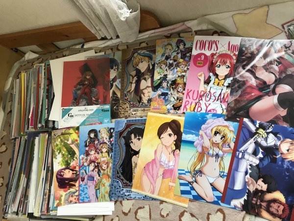 ノンジャンル　まとめ売り　約850点　アニメ　グッズ　大量　美少女　② ノンジャンル アニメグッズ まとめ売り 400点以上 - メルカリ