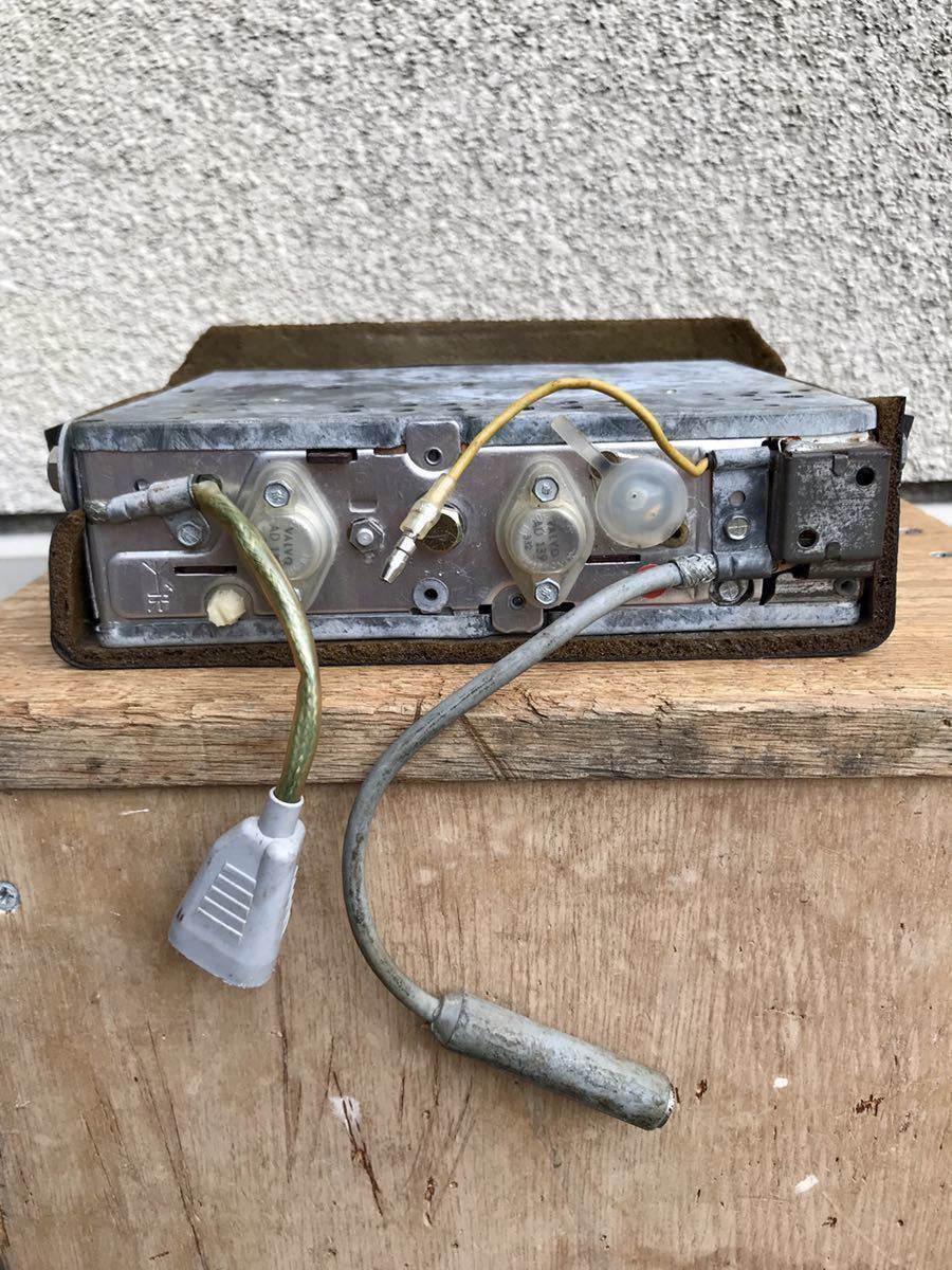空冷 VW blaupunkt ラジオ タイプ3 当時 メルセデスベンツ 空冷 VW blaupunkt ラジオ タイプ3 当時 メルセデスベンツ