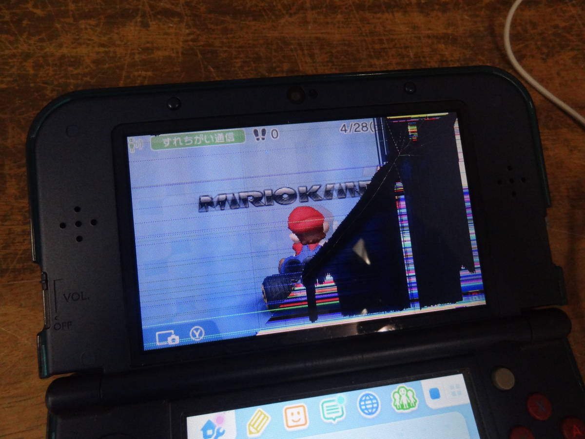 液晶割れ 中古 ジャンク new Nintendo 3DSLL 初期化済み 任天堂  