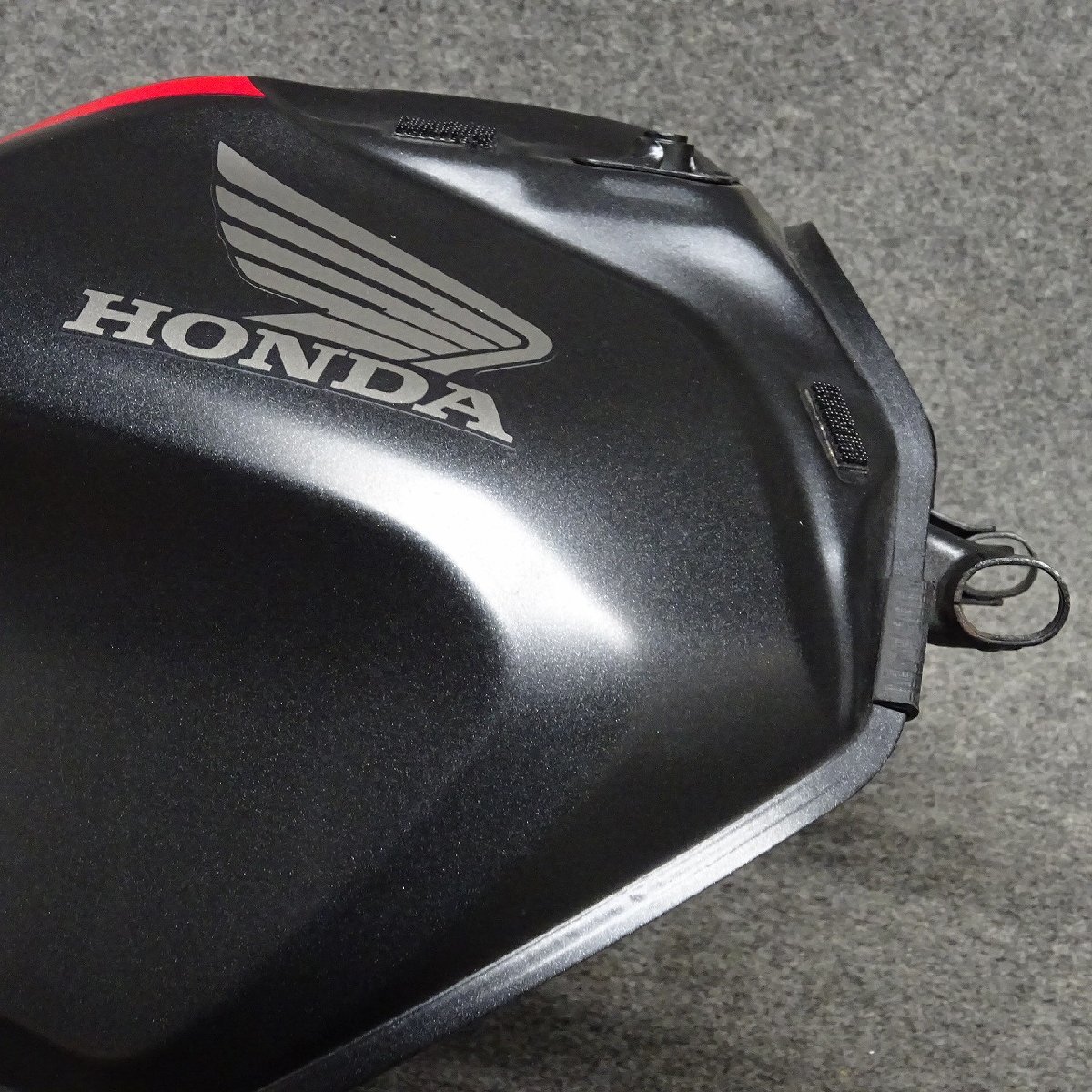 CBR650R 純正フューエルガソリンタンク マットブラック わずかにエクボ