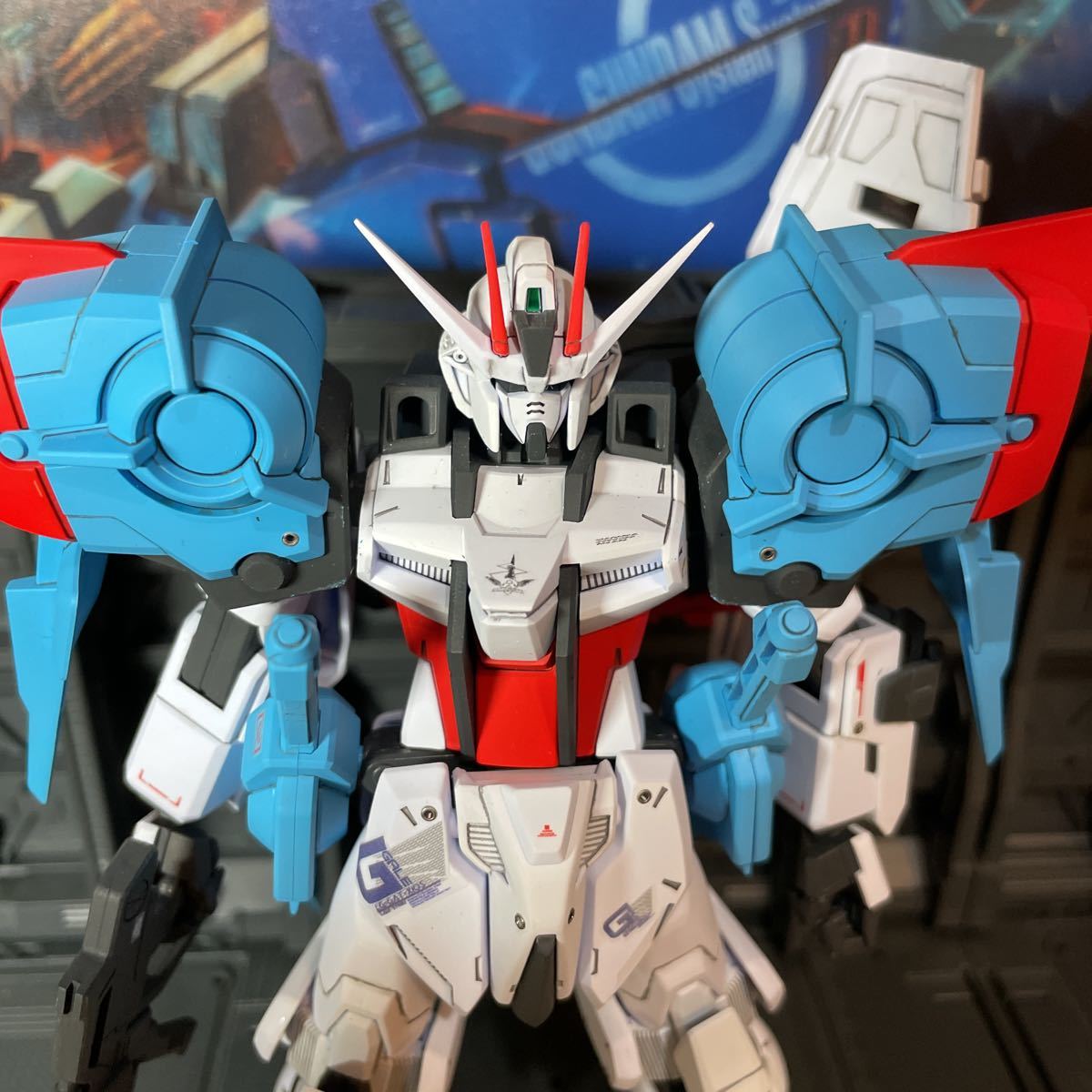 ガンダム ガンプラ 1/100 ゲイルストライクガンダム 完成品(完成品 