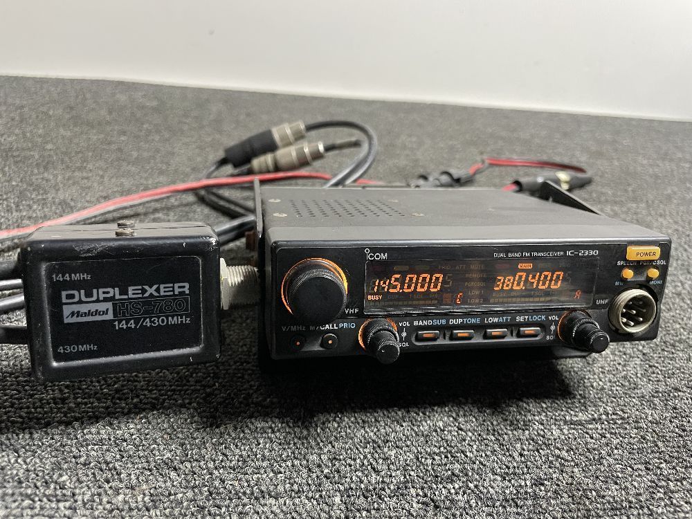 181□□ ICOM IC-2330 144/430MHz デュアルバンド モービル無線 