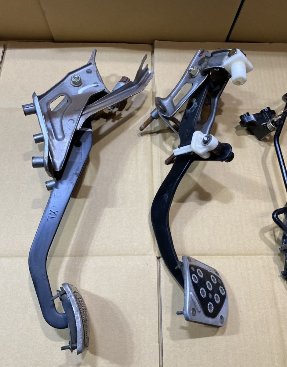 jzx110 JZX100 JZX90 クラッチペダル ブレーキペダル アクセルペダルセット チェイサー マーク2 クレスタ　マニュアル MT R154 ミッション_3