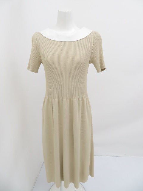 新品同様* フォクシー FOXEY 白襟お袖付きワンピース 替え襟付き  