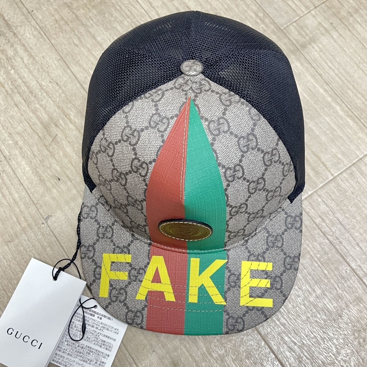 P112-I34-2292 未使用 GUCCI グッチ GGロゴ NOTFAKE キャップ サイズM 
