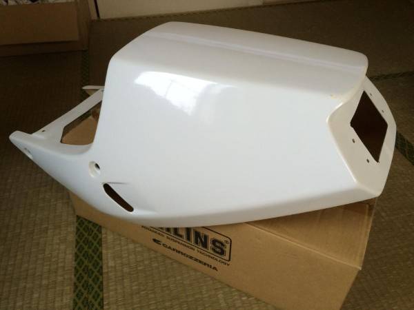 YZF750SP(4JD)★社外シートカウル（クレーバーウルフ）★中古品