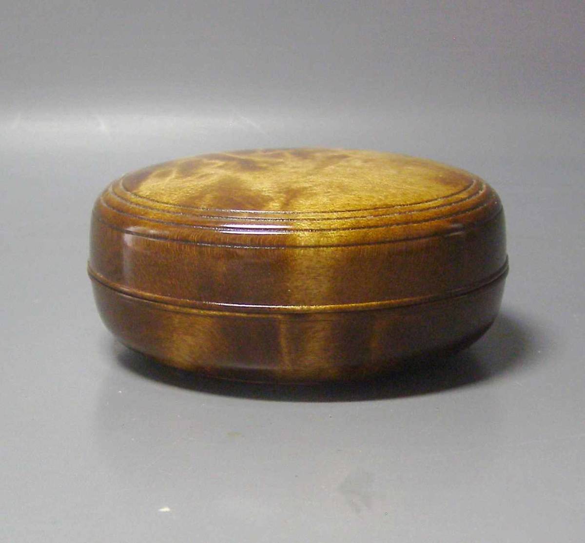 メイプル楓虎斑杢材　蘇芳染め　ミニ食蘢　小物 楓斑杢蘇芳染ミニ食籠 小物入れ 小物入れ ミニ食籠 楓