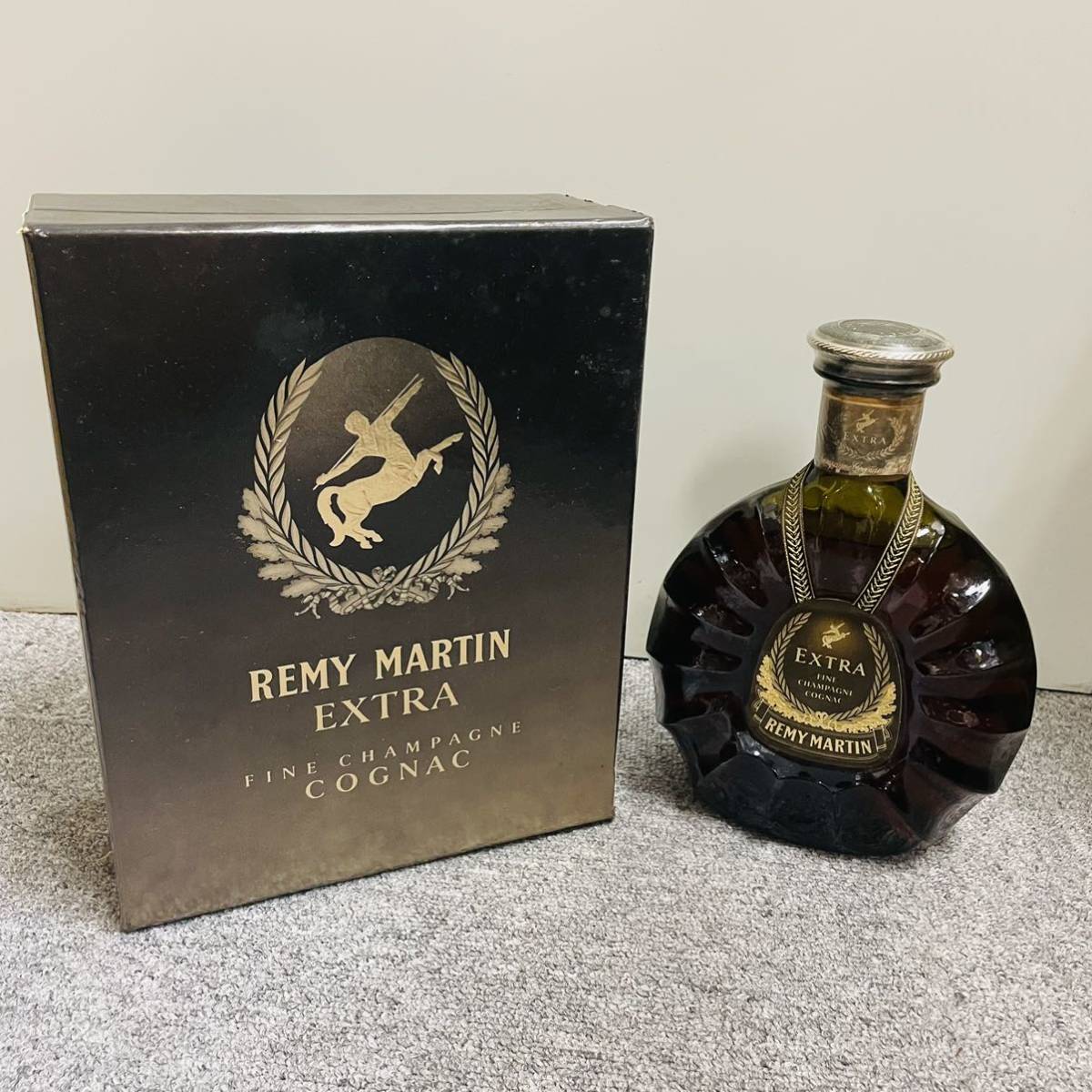 未開栓レミーマルタン REMY MARTIN エクストラ
