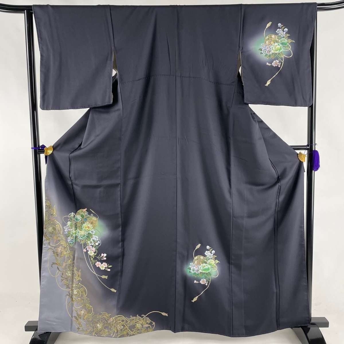  付下げ 秀品 鼓 草花 螺鈿 金彩 墨色 袷 164cm 65cm M 正絹(付下げ)｜売買されたオークション情報、yahooの商品情報をアーカイブ公開 - オークファン 付下げ