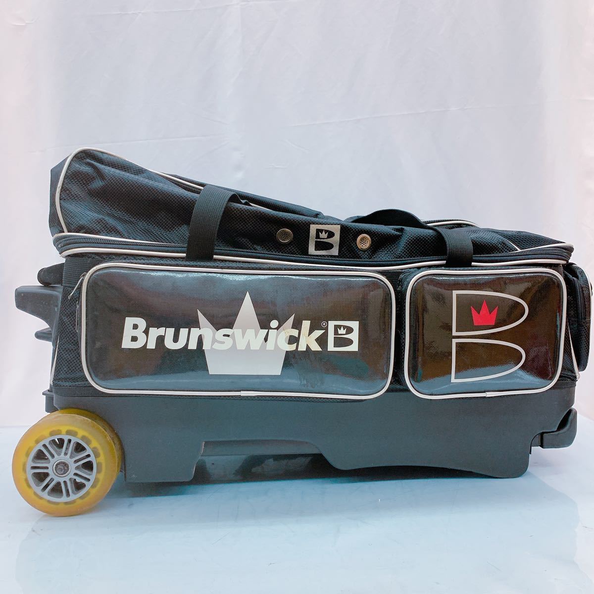 Brunswick おぼつかなかっ B 3個用 ボール2つ 