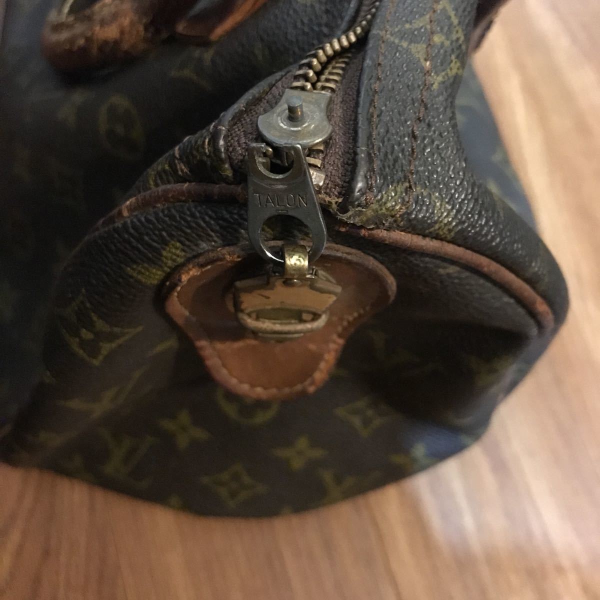 LOUIS VUITTON ルイヴィトン ボストン ナノ ヴィトンの小さくて、可愛