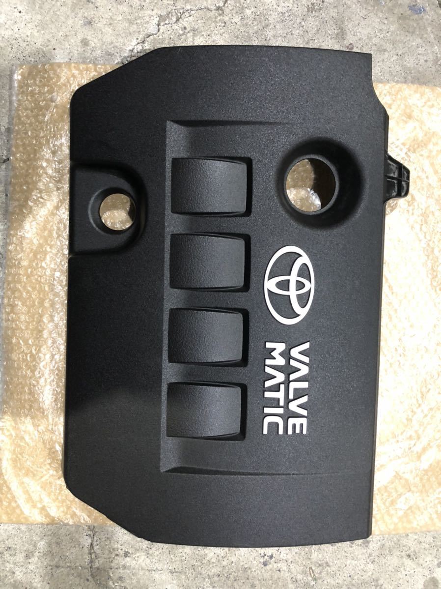 70系 ヴォクシー 純正エンジンカバー VALVE MATIC 全グレード トヨタ70