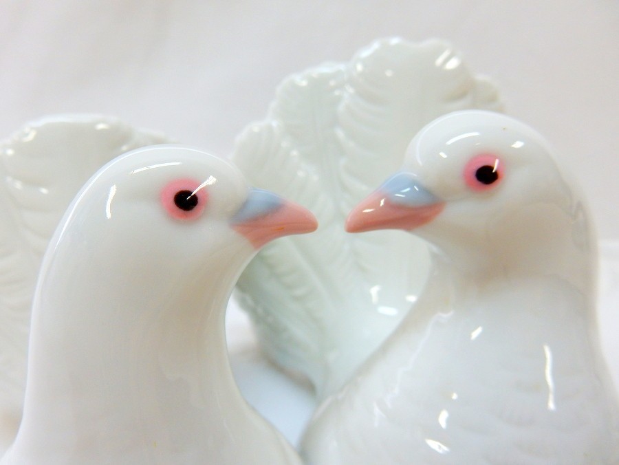 リヤドロ つがいの 鳩 置物 フィギュリン 陶器 陶器人形 LLADRO