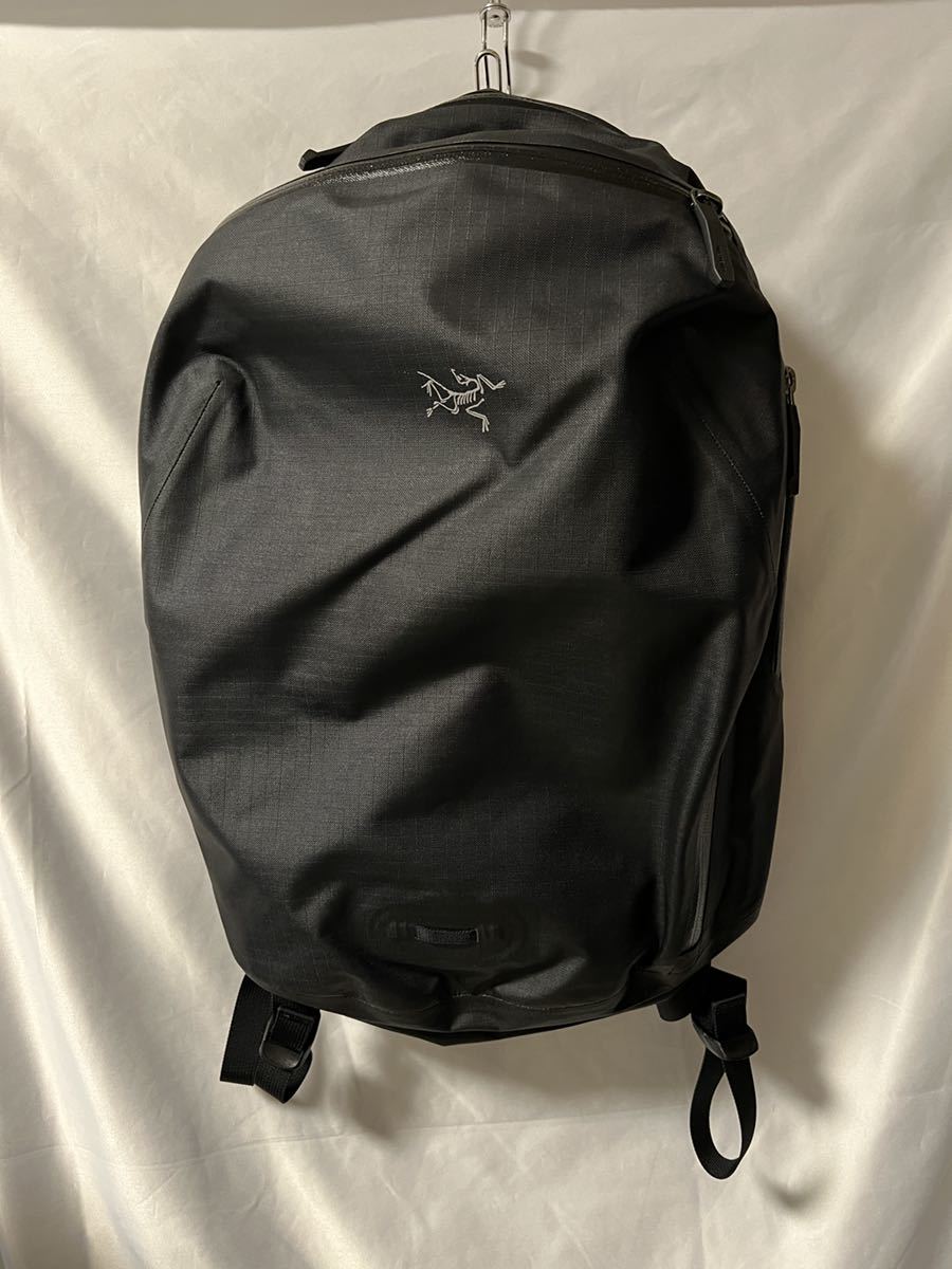 爆買い，限定SALE ARC'TERYX アークテリクス リュック バックパック Granville Zip 16 Backpack(アークテリクス)｜売買されたオークション情報、yahooの商品情報をアーカイブ公開 - オークファン アークテリクス
