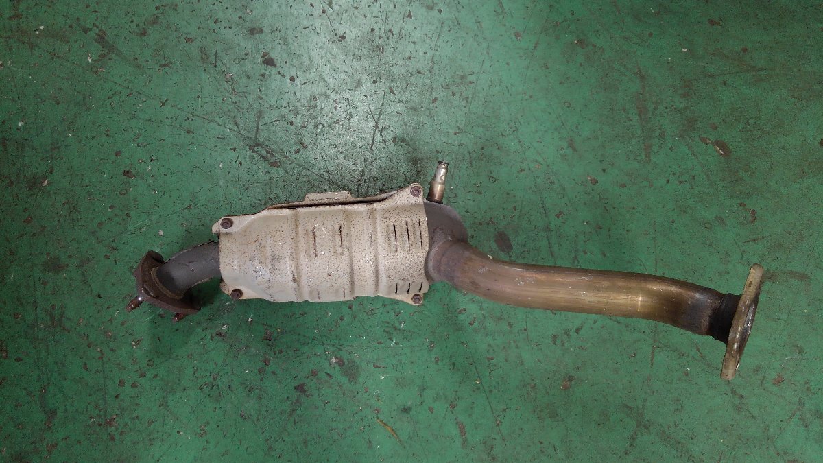 ホンダ GD1 フィット 触媒1ケ L13A センサー1個 斜め - フィット A